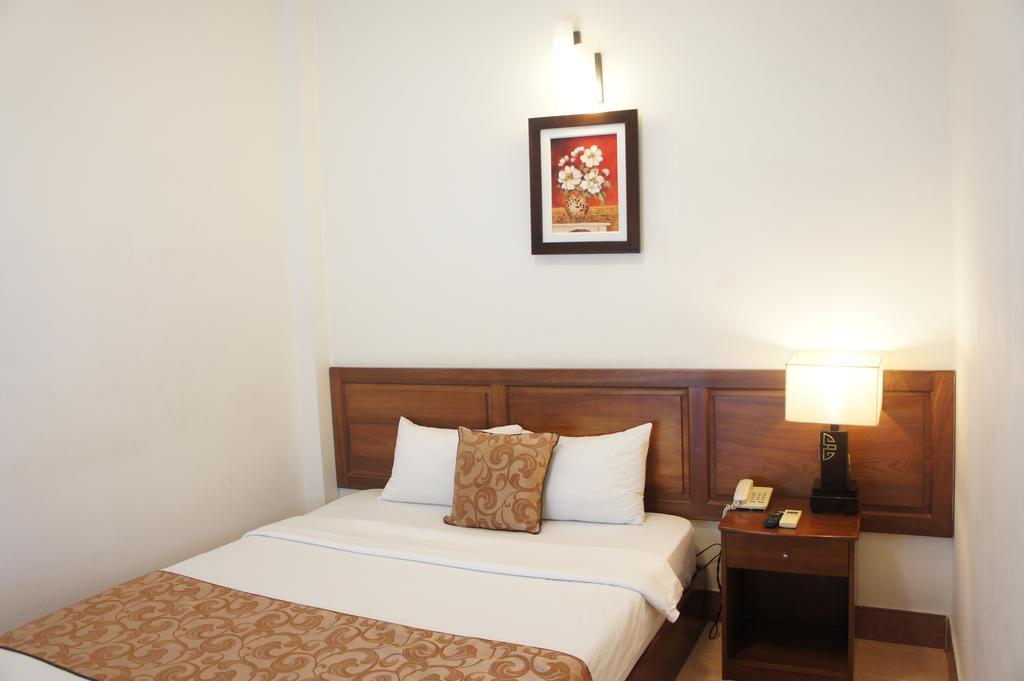 Hong Han Hotel Хошимин Экстерьер фото